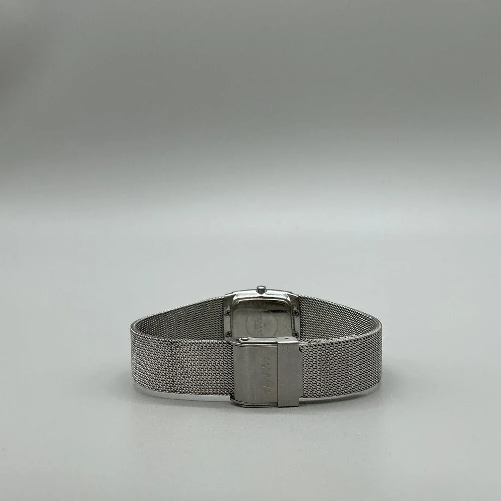 Skagen Womens Watch 21mm White Dial Silver Tone Crystal Bezel New Battery